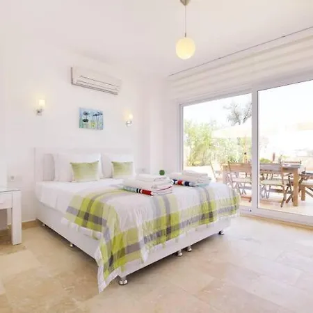 - 3 Bed With Large Private Pool * Kalkan